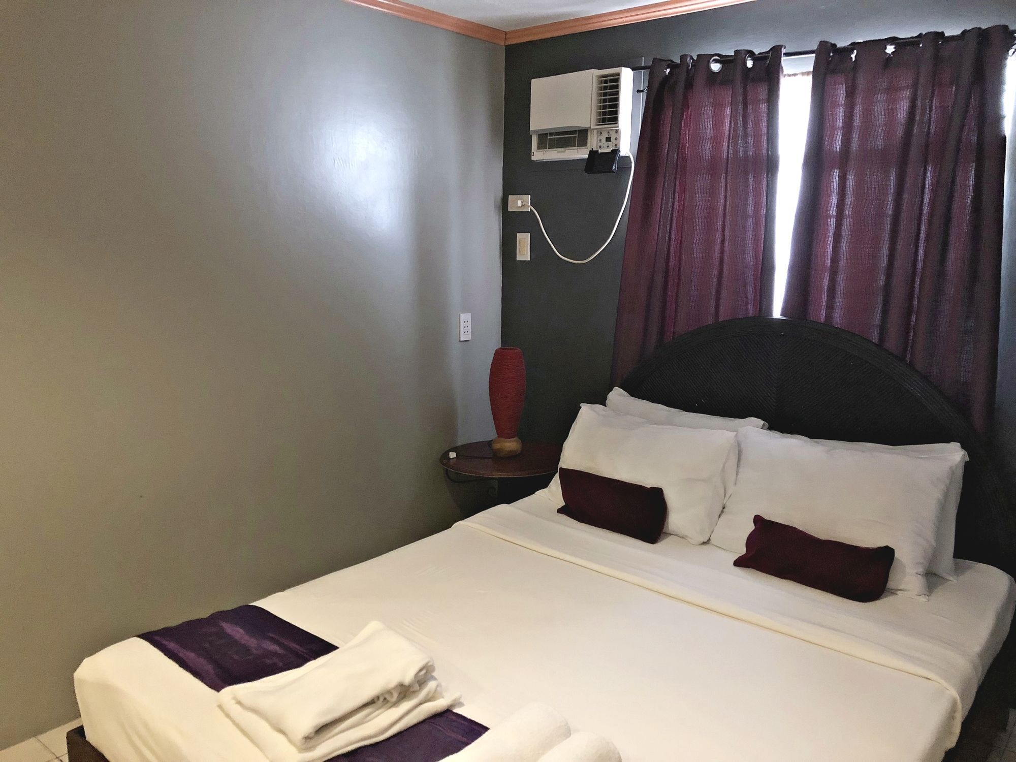 Daj Suites Boutique Hotel Tagaytay City Exterior photo