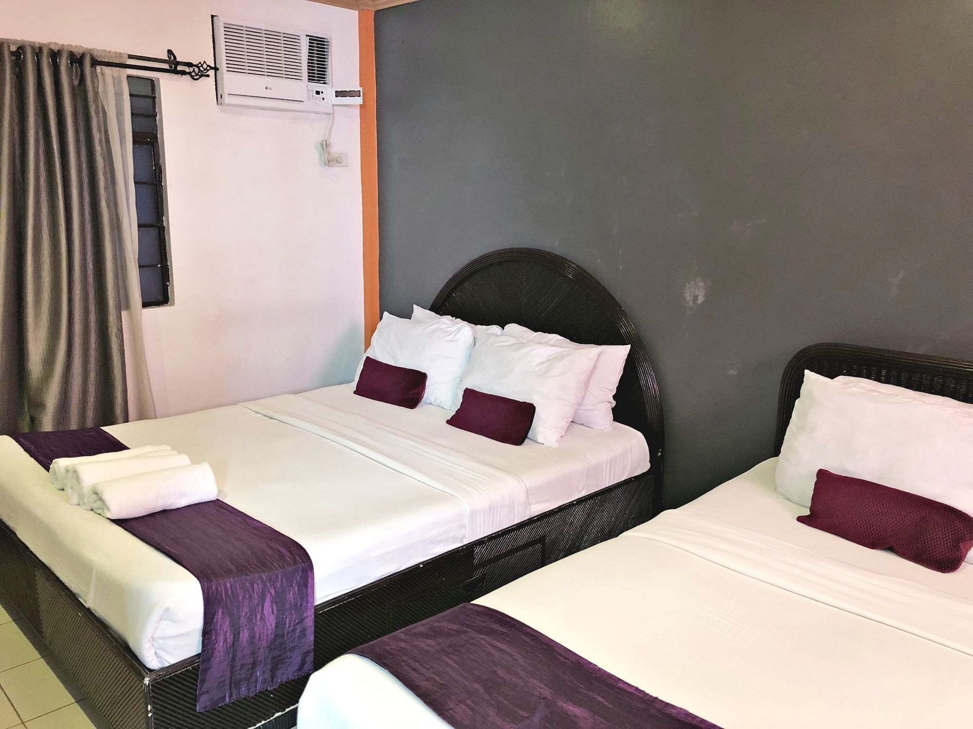 Daj Suites Boutique Hotel Tagaytay City Exterior photo