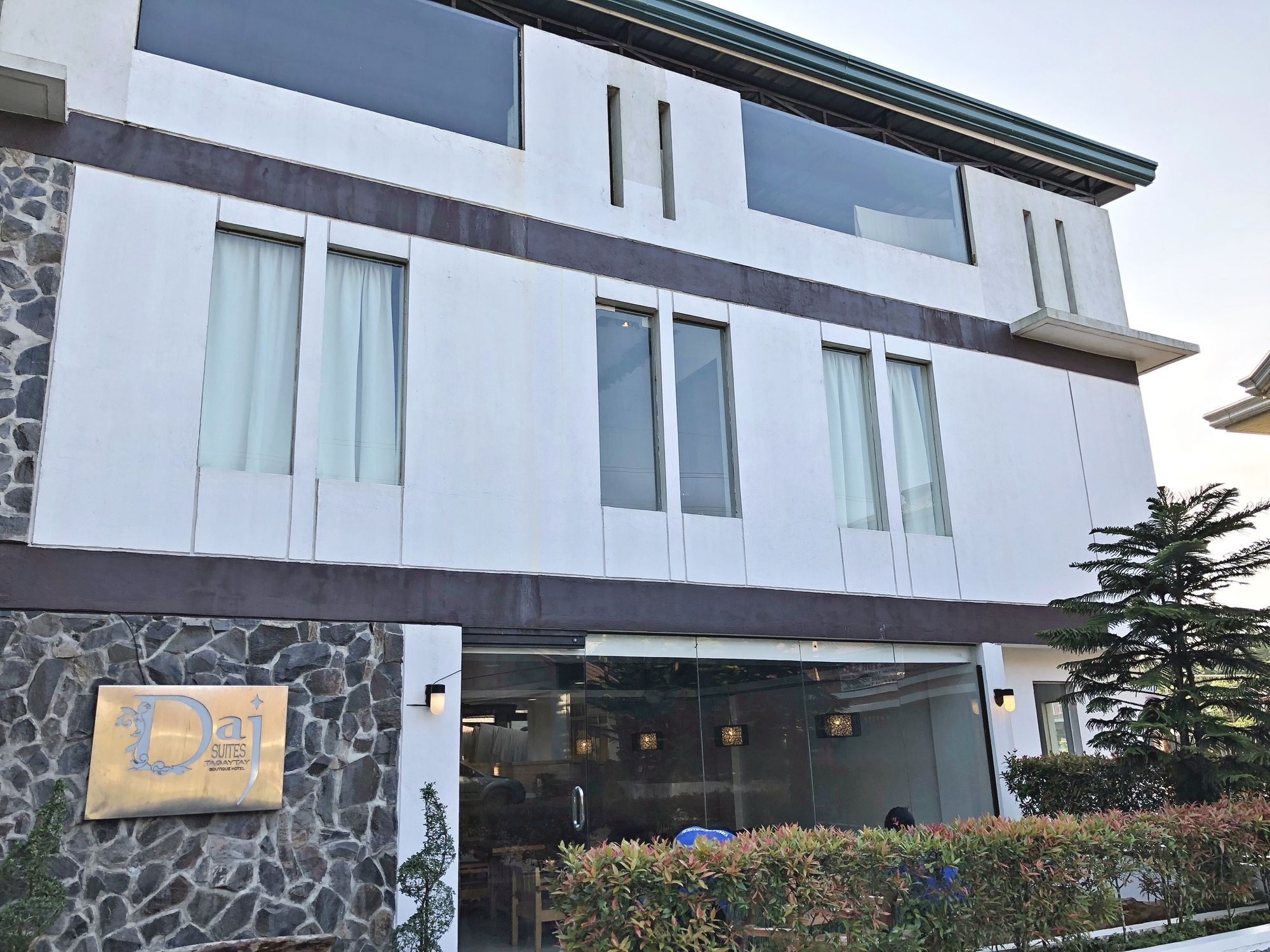 Daj Suites Boutique Hotel Tagaytay City Exterior photo